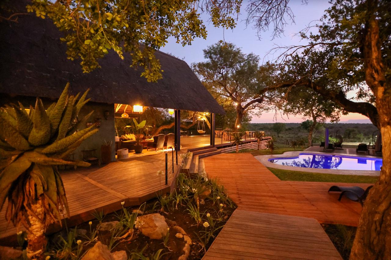 Tomo Safari Lodge