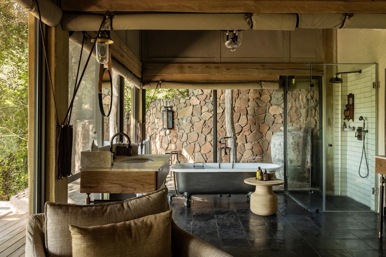 Singita Ebony
